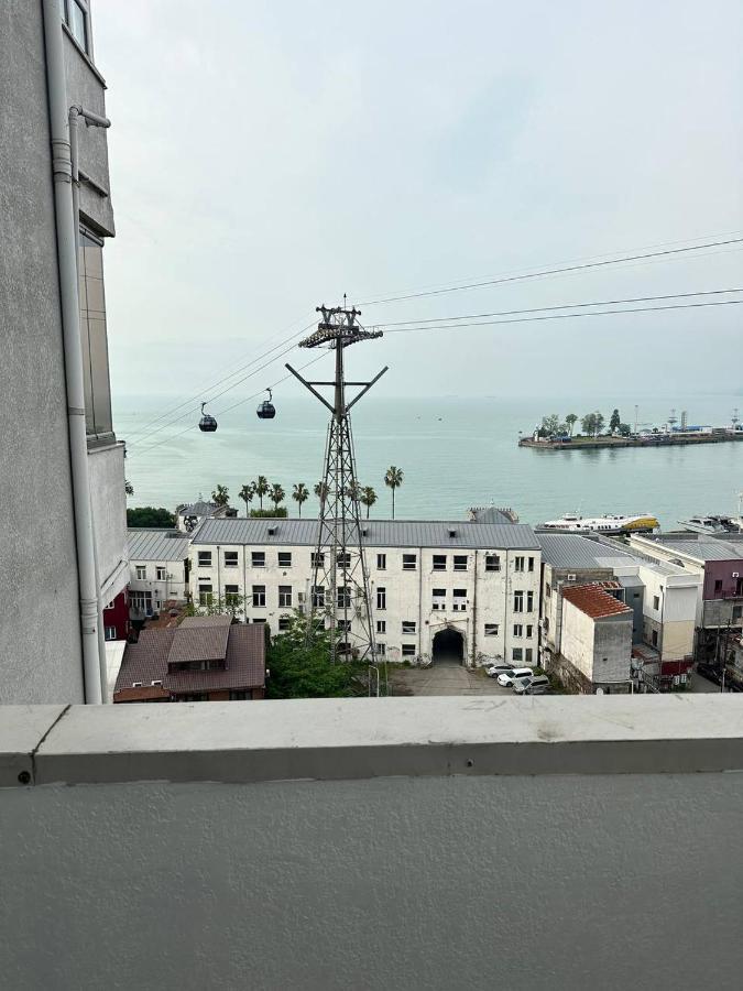Apartment 7 Batumi Bagian luar foto